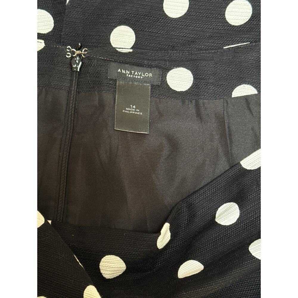 Women’s Ann Taylor Black Polka Dot Pencil Skirt Sz 14 - Picture 5 of 5